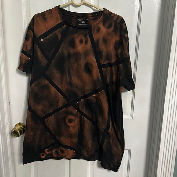 Handmade tee t-shirt bleach with rhinestone stars size 2XL new - Picture 1 of 3